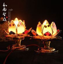 「佛前點燈」供燈必看 照明器具的革命，從酥油到智能蓮花燈的更新換代